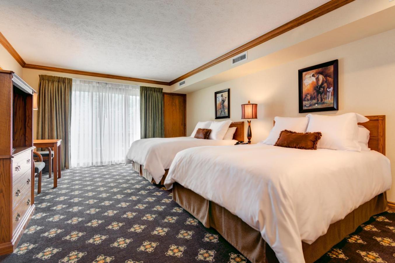 The Highlands At Harbor Springs Hotell Rum bild